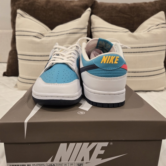 Nike Dunk Dusty Cactus - Picture 4 of 4